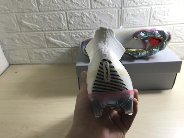Phantom GT II Dynamic Fit Elite DF FG Soccer Shoes