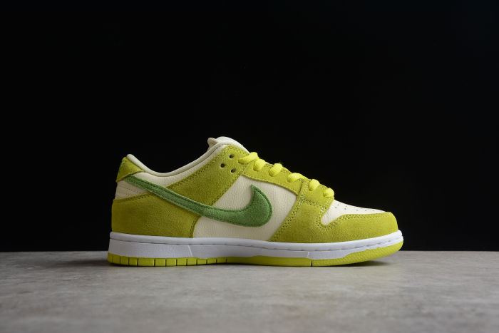 SB Dunk Low Green Apple DM0807-300