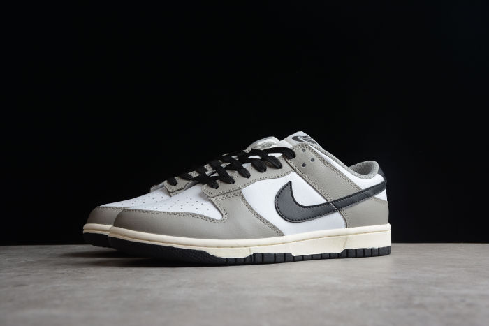 SB Dunk Low Light Smoke Grey DD1503-117