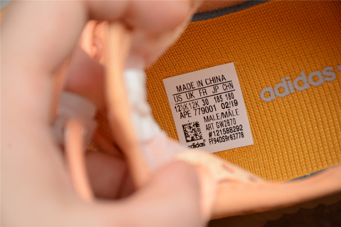 Yeezy Kids Boost 350 V2 Mono Clay GW2870