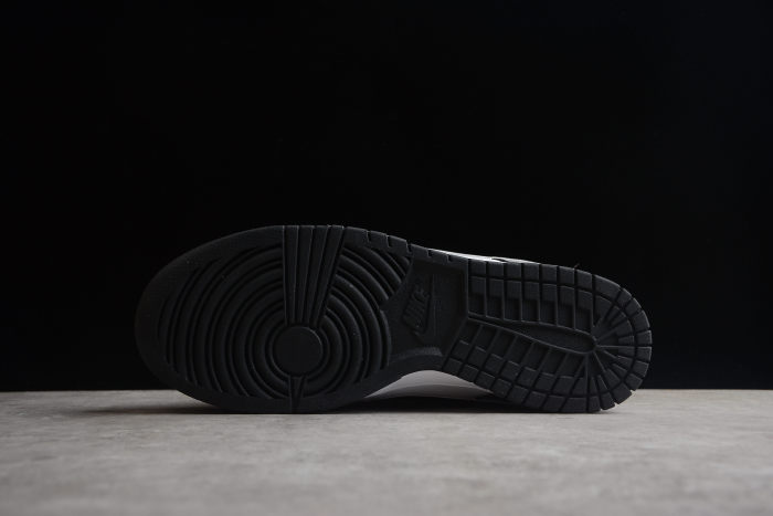 SB Dunk Low Pro World Champions Black White DR9511-100