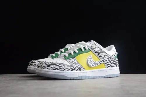 SB Dunk Low Pro Grey White Shoes