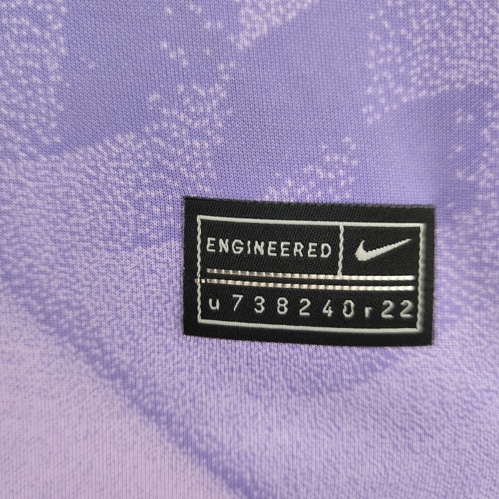 Liverpool Home Goalkeeper Man Jersey 22/23