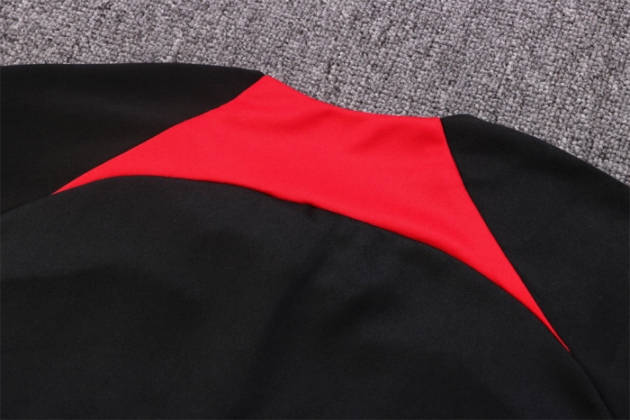 Liverpool Kids Training Suit 22/23