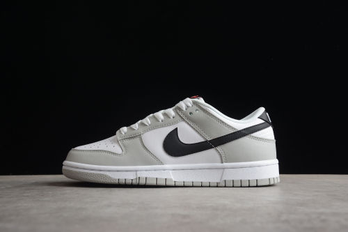 SB Dunk Low SE “Lottery”  DR9654-001