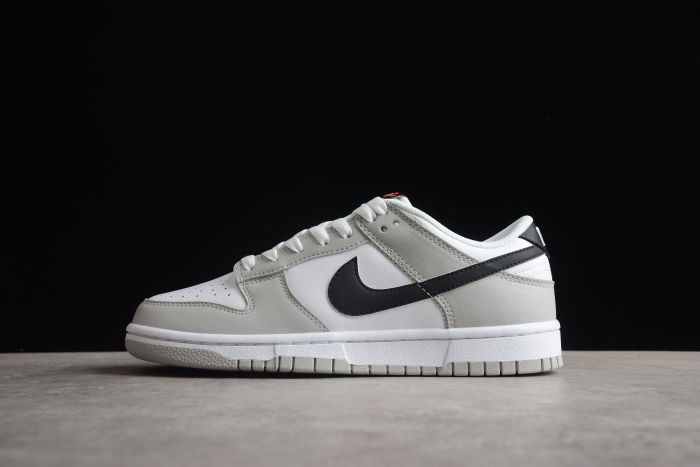 SB Dunk Low SE “Lottery”  DR9654-001