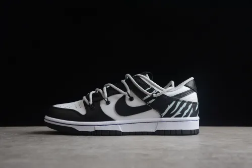 SB Dunk DD3363-002