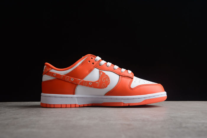 SB Dunk Low “Orange Paisley”  DH4401 103