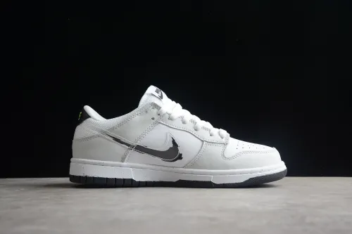 SB Dunk Low PRO DV3033-001