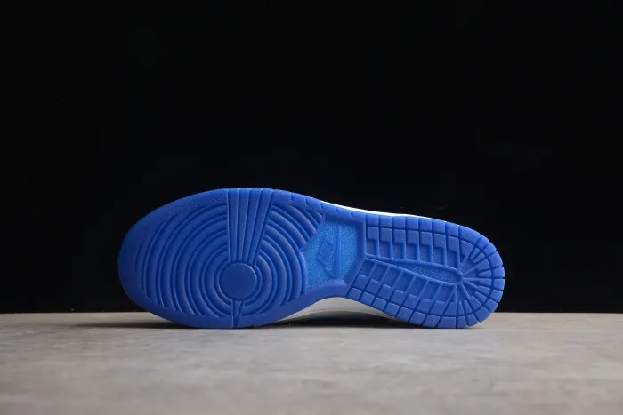 SB Dunk Low GS Ivory Hyper White Blue Royal FB1841-110