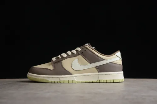 SB Dunk Low Gray Yellow FB4960-210