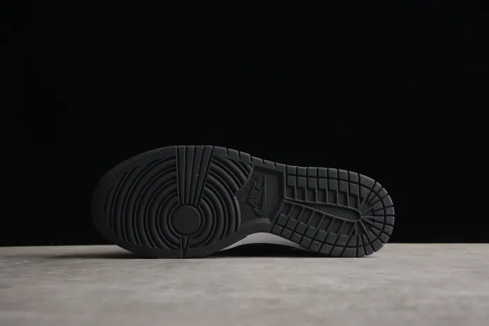 SB Dunk Low Initial D Fujiwara Tofu DJ6188-002