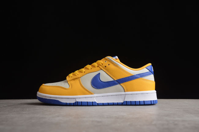 SB Dunk Low DN1431-700