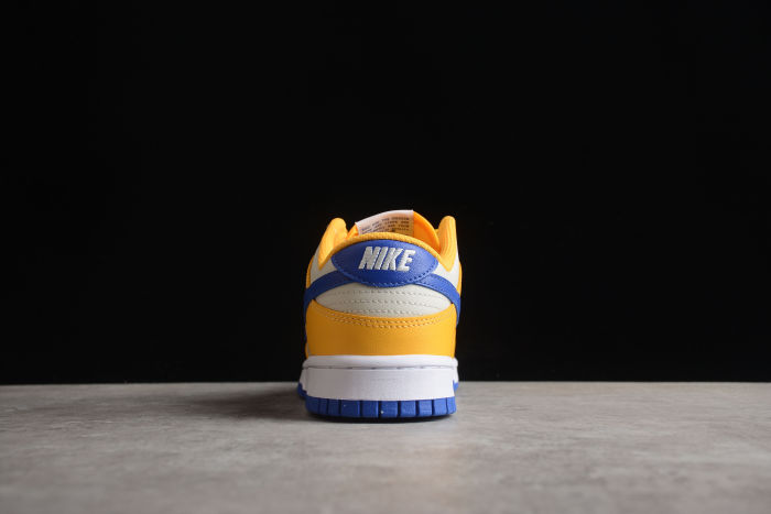 SB Dunk Low DN1431-700