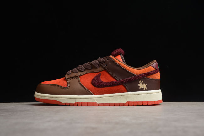 SB Dunk Low RETRO Orange Brown Year of the Rabbit FD4203 661