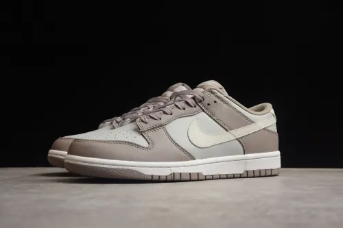 SB Dunk Low “Grey” FD0792 001