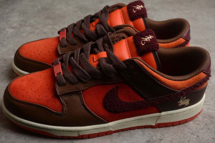 SB Dunk Low RETRO Orange Brown Year of the Rabbit FD4203 661