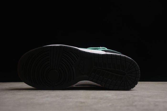 SB Dunk Low NO 205 Tiffany blue FD4623 131