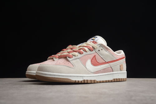 2023 CNY Rabbit Biscuits New Year Gift Box Version SE  SB Dunk Low DO9457-100