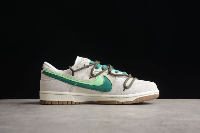 SB Dunk Low 85 Green DO9457-100