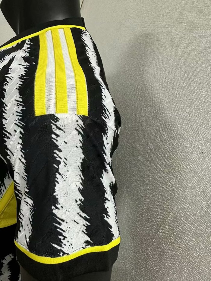 Juventus Home Player Jersey 23/24