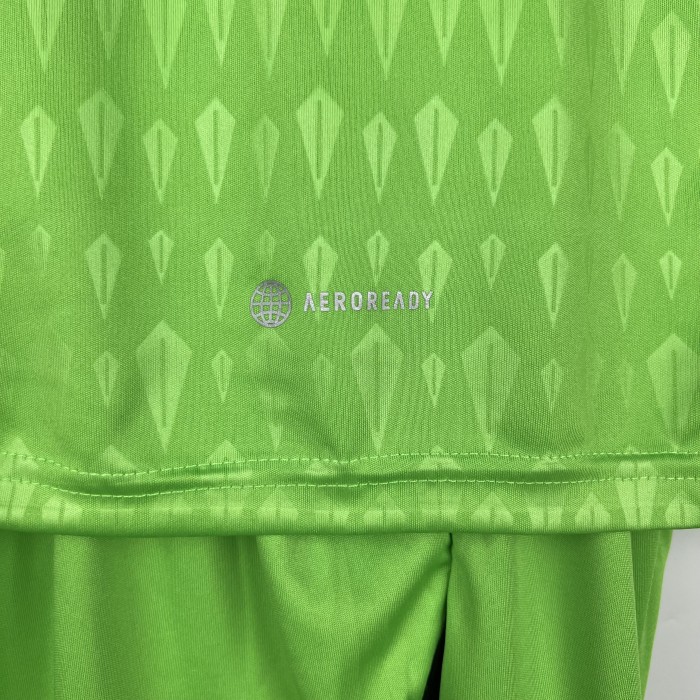 Arsenal Green Goalkeeper Kids Jersey 23/24