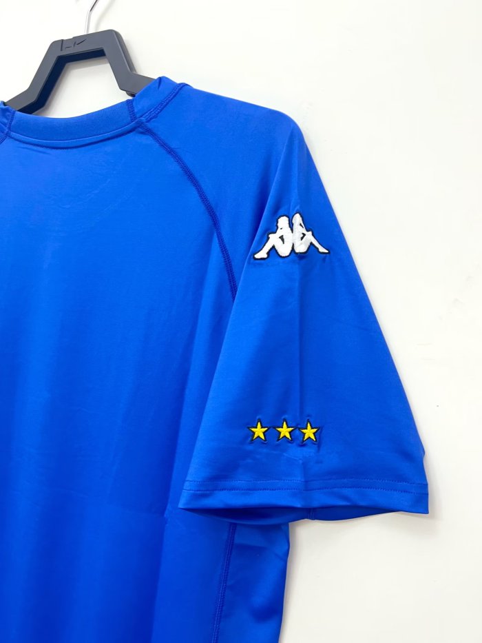 Italy Retro Home Jersey 2000