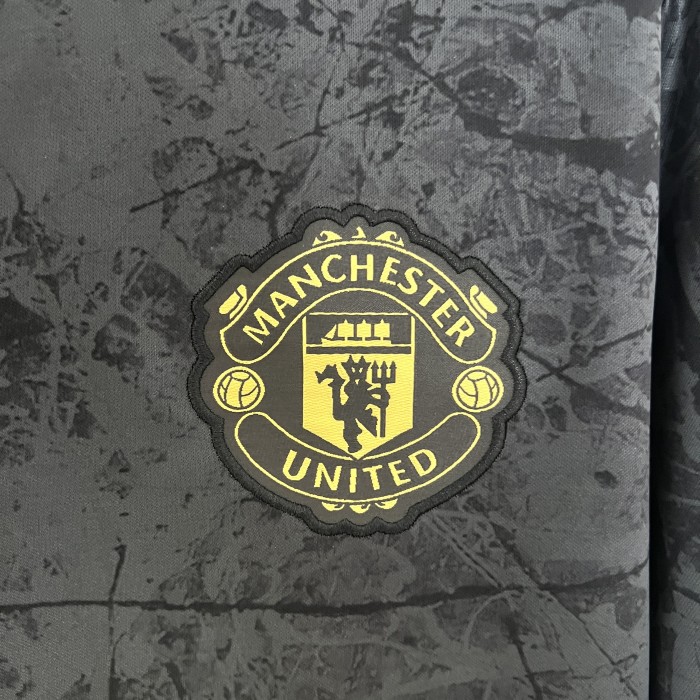 Manchester United Stone Roses Pre-Match Man Jersey 23/24