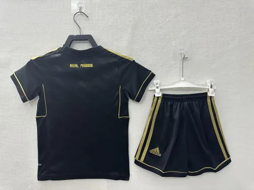 Real Madrid Away Retro Kids Suit 2011/12