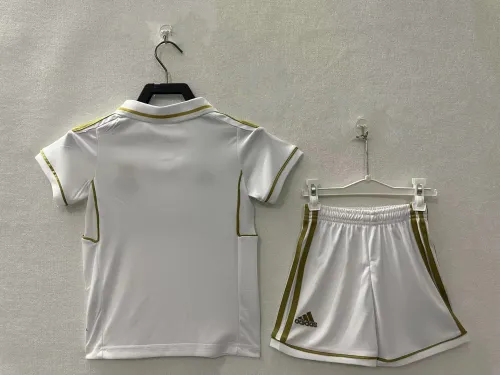 Real Madrid Home Retro Kids Suit 2011/12