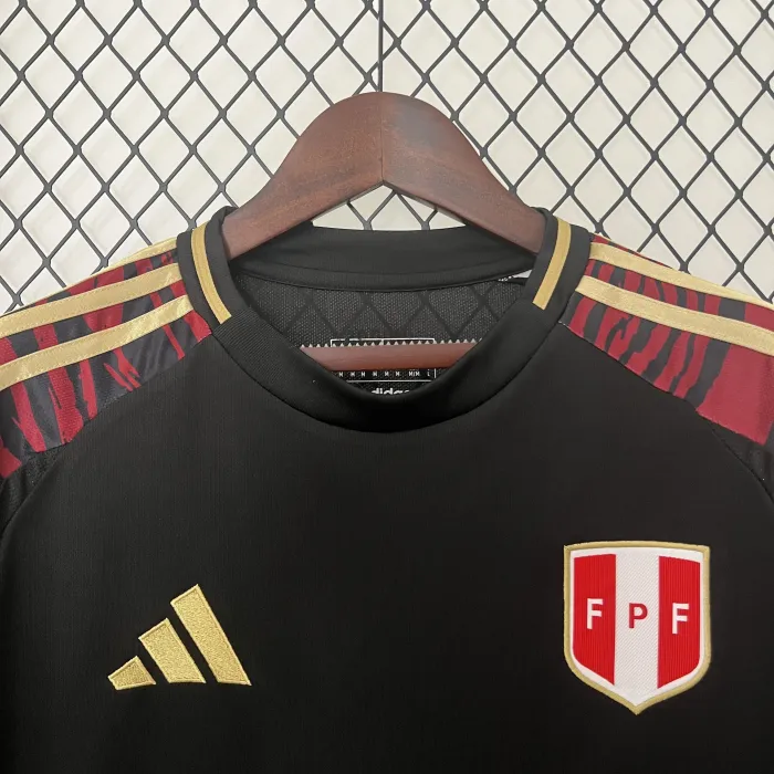 Peru 2024 Away Man Jersey