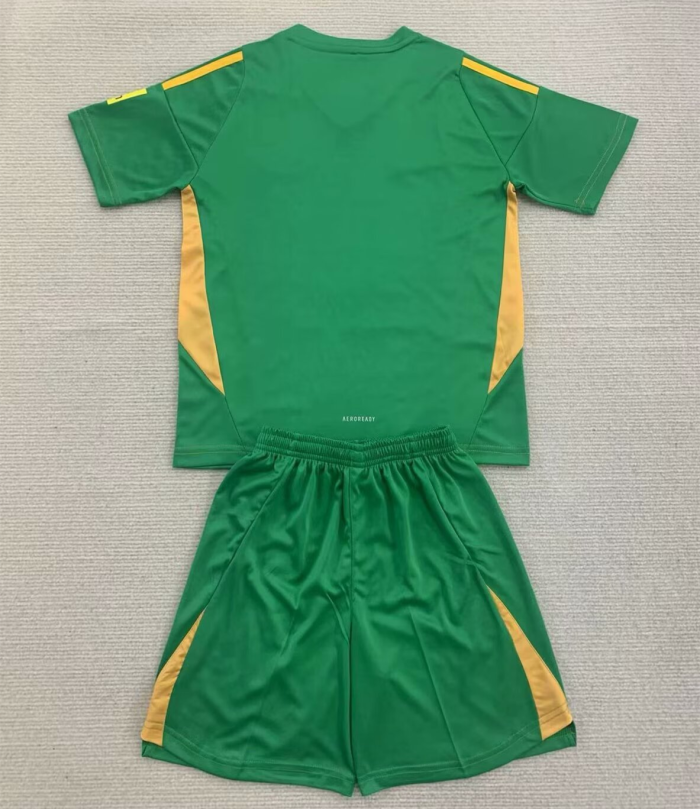 Newcastle United Goalkeeper Kids Suit 24/25