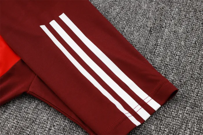 Internacional  Training Short sleeve Jersey 24/25