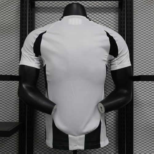 Juventus Home Player Jersey 24/25