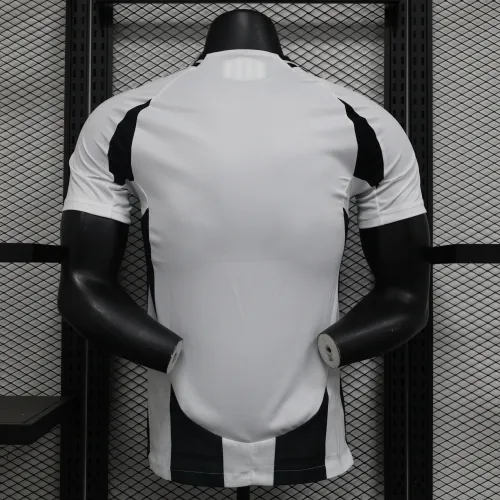 Juventus Home Player Jersey 24/25