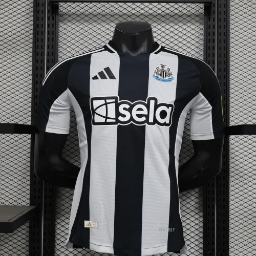 Newcastle United Home Player Jersey 24/25
