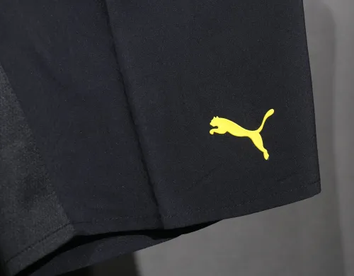 Borussia Dortmund Player Home Shorts 24/25