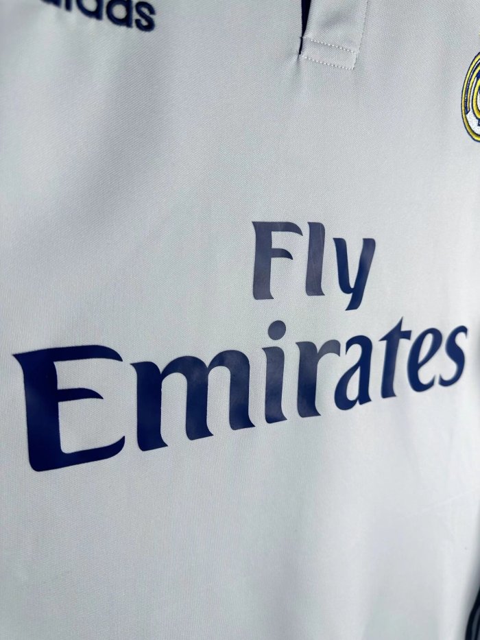 Real Madrid Home Long Sleeve Retro Jersey 2016/17