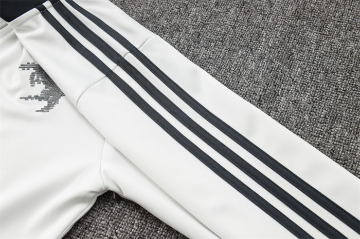 Juventus Training Jacket 24/25