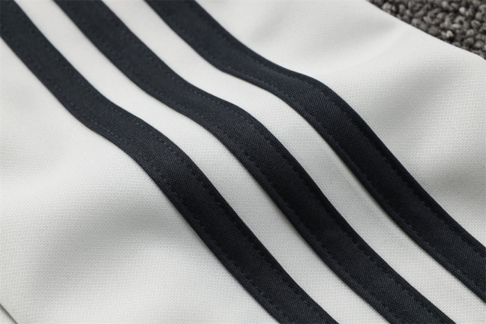 Juventus Training Jacket 24/25
