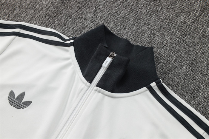 Juventus Training Jacket 24/25