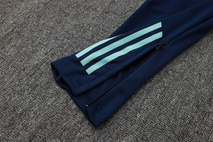 Manchester United Training Jersey Suit 24/25