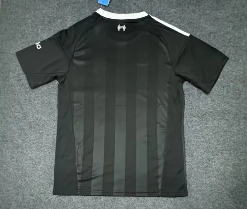 Liverpool Goalkeeper Man Jersey 25/26
