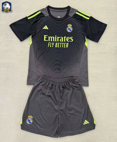 Real Madrid Goalkeeper Kids Suit 25/26