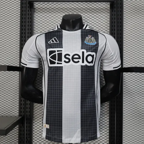 Newcastle United Home Player Jersey 25/26