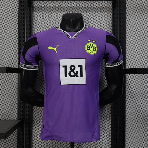 Borussia Dortmund Goalkeeper Special Man Player Jersey 24/25