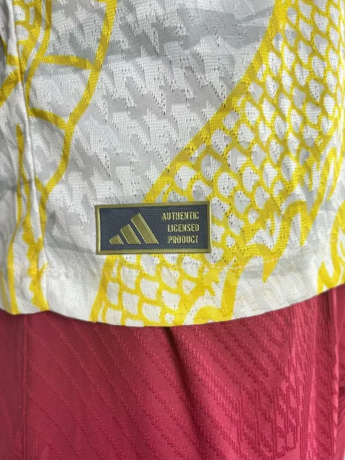 Real Madrid Special Player Jersey 25/26