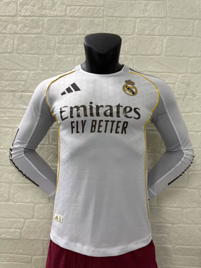 Real Madrid Home Modrić Limited Edition Player Version Long Sleeve Man Jersey 25/26
