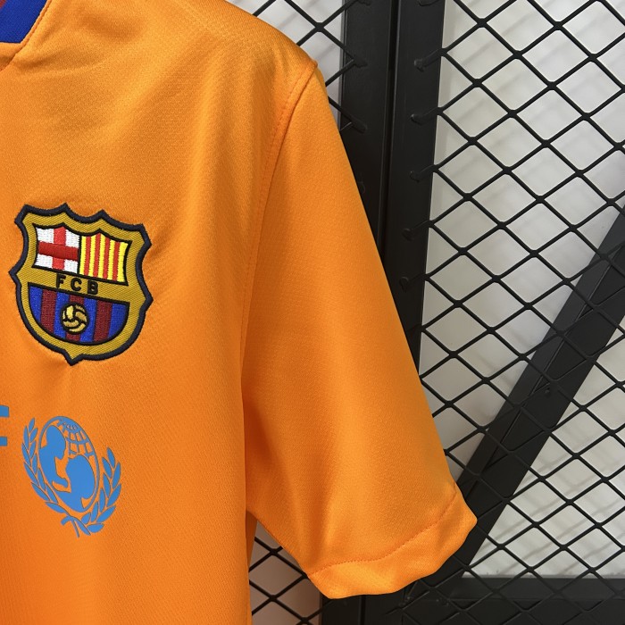 Barcelona Away Retro Jersey 2006/07