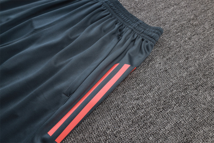 Bayern Munich Training Jersey 25/26